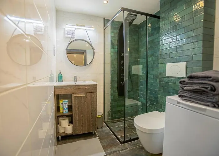 アパート Hot Tube In The Heart Of Budapest, Kazinczy Street *